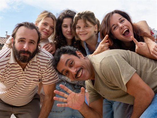 De la famille à la tribu