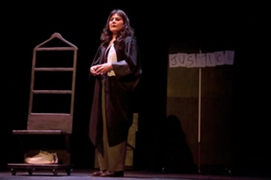 Après Antigone : La Lionne !