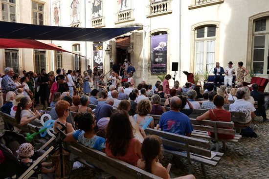 La calade comme une place publique